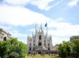 Milano, le nuove aiuole di piazza Duomo consegnate alla città