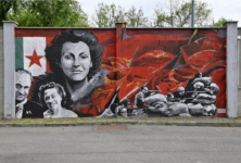 “Milano è Memoria”, il volto dei partigiani Onorina Brambilla, Carla Capponi e Giovanni Pesce su un murales alla Cittadella degli Archivi