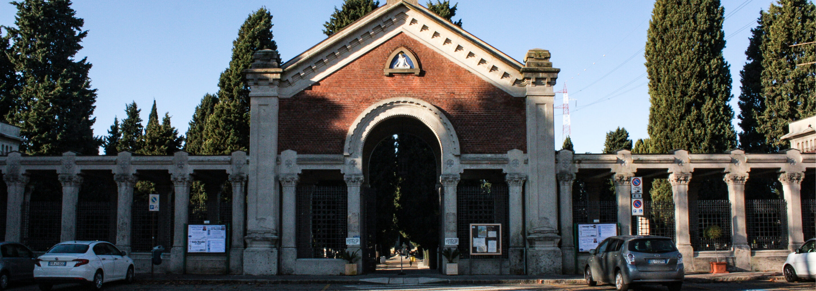 Sesto San Giovanni, cambiano gli orari dei cimiteri per il periodo dei defunti