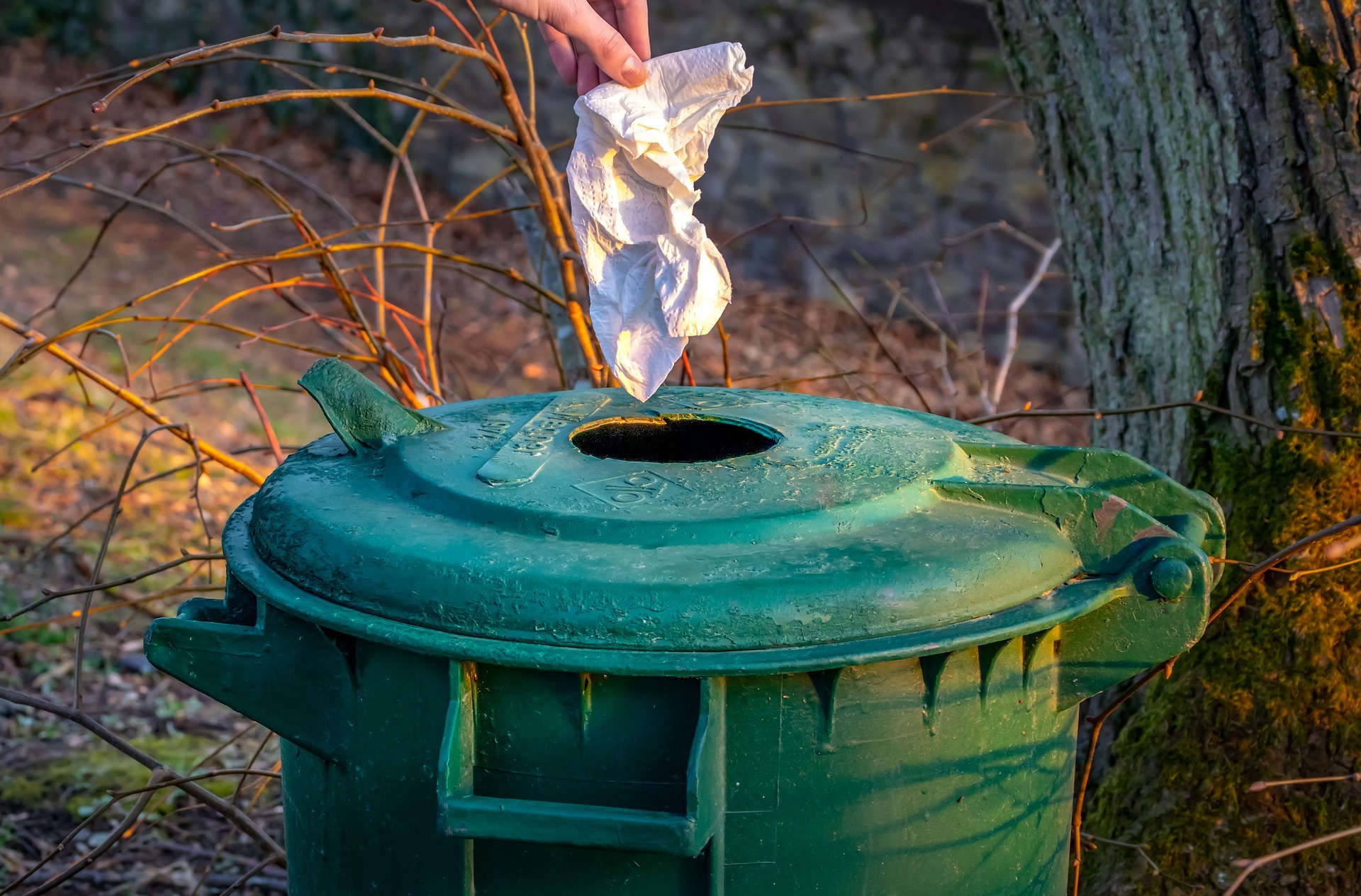 Sesto San Giovanni unita per l’ambiente: organizzato un ritrovo per ripulire la città dai rifiuti abbandonati