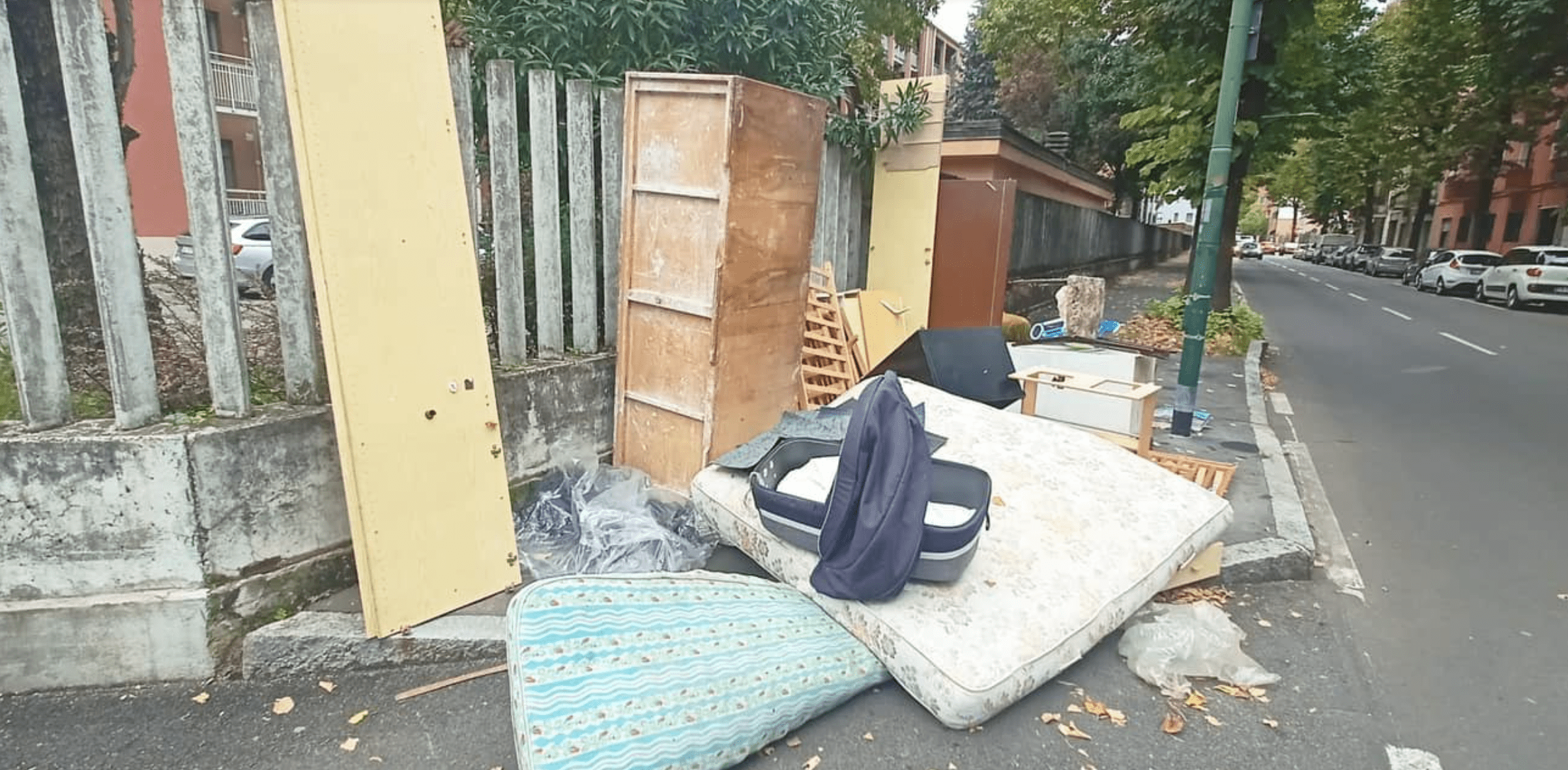 Sesto San Giovanni, multato cittadino per abbandono rifiuti