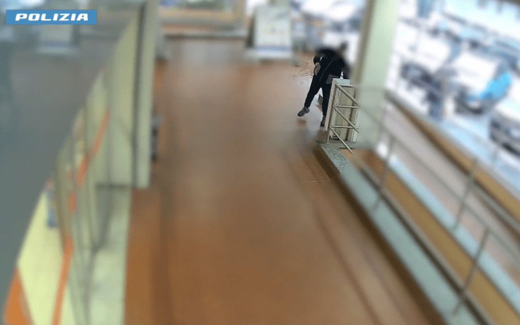Sesto San Giovanni, arrestato 44enne per rapina in un supermercato