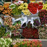 Ognissanti: aumento delle vendite per fiori, dolci e decorazioni