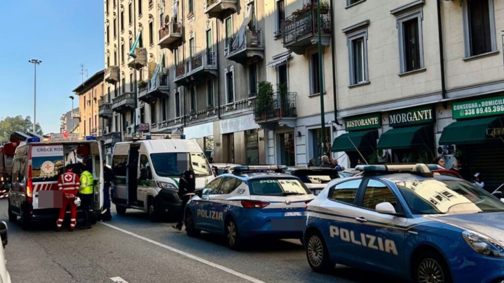 Sesto San Giovanni, incendio in un appartamento di via Roma
