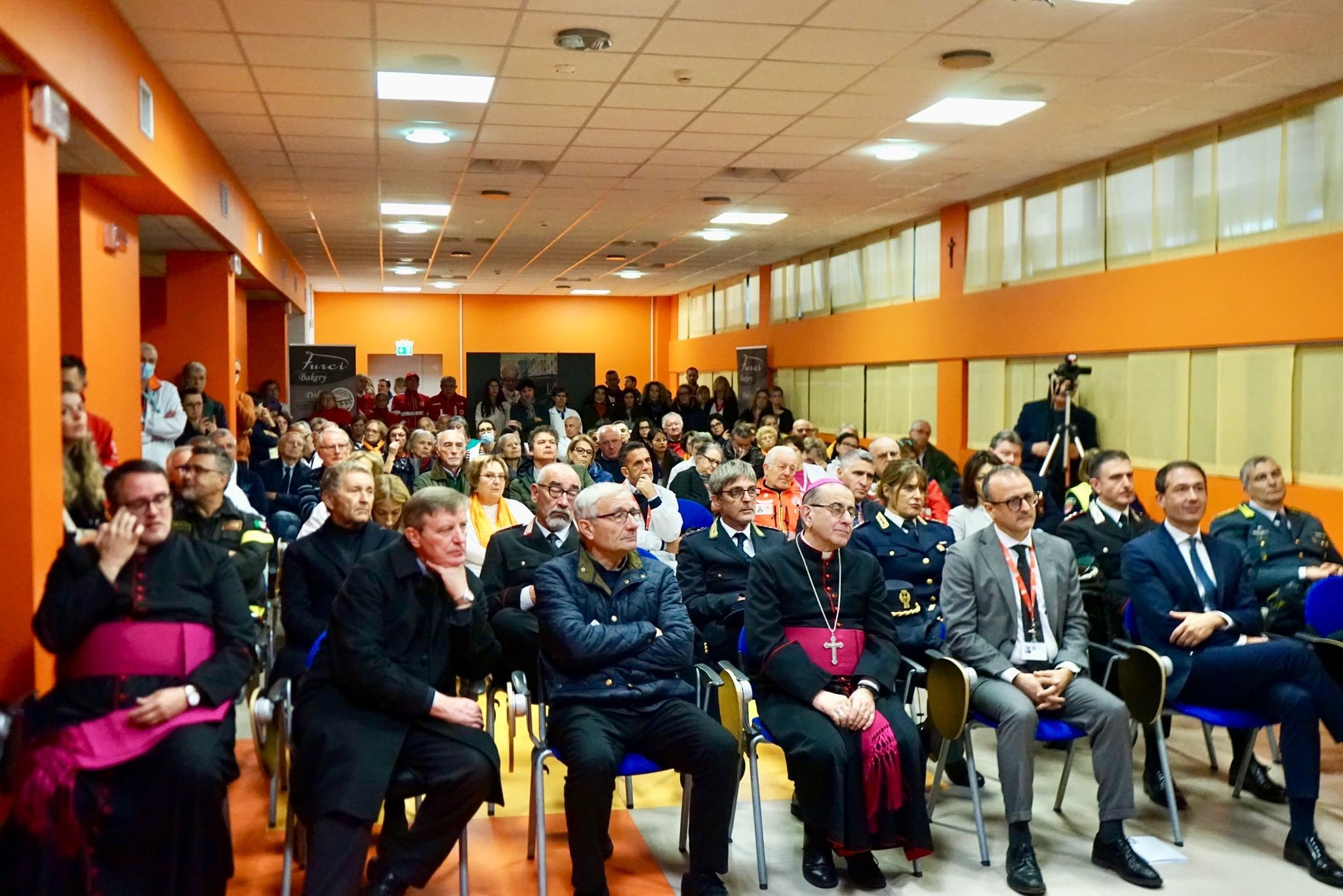 Sesto San Giovanni, mons. Delpini visita e inaugura nuovo reparto di Psichiatria dell'Ospedale