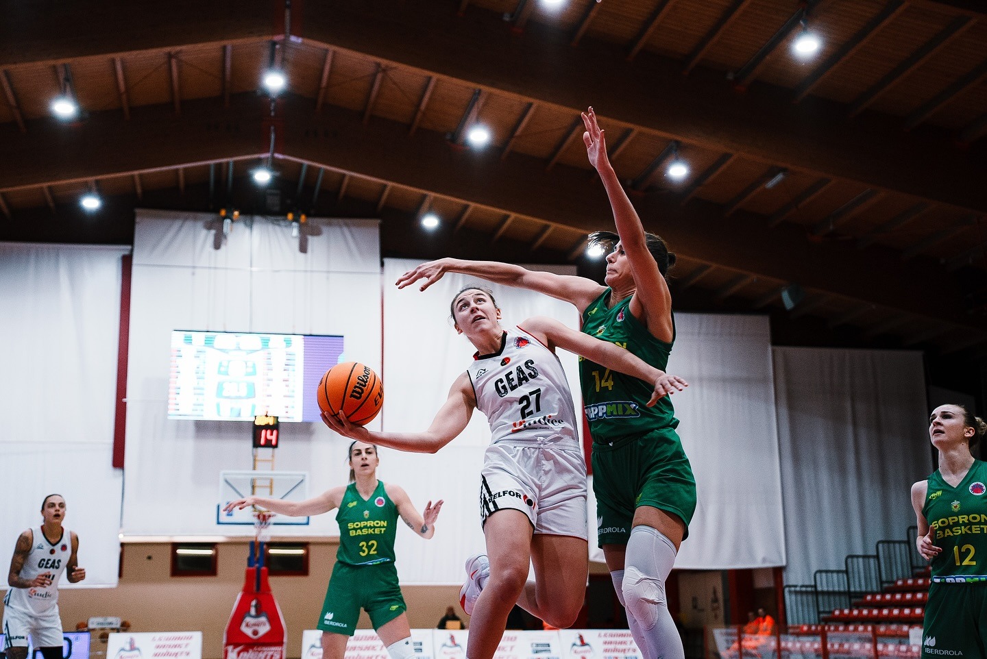 Niente impresa per il Geas Basket: termina in Ungheria l'avventura in Europa