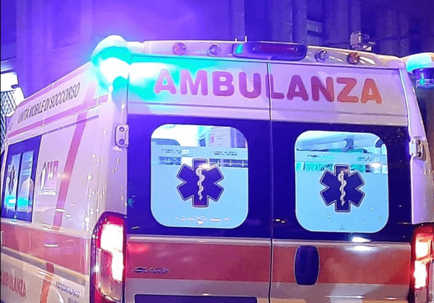 Sesto San Giovanni, 20enne investito in monopattino: è in coma