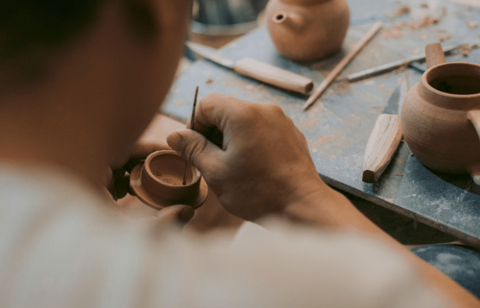 Sesto San Giovanni al via i corsi di ceramica, disegno e storia dell’arte