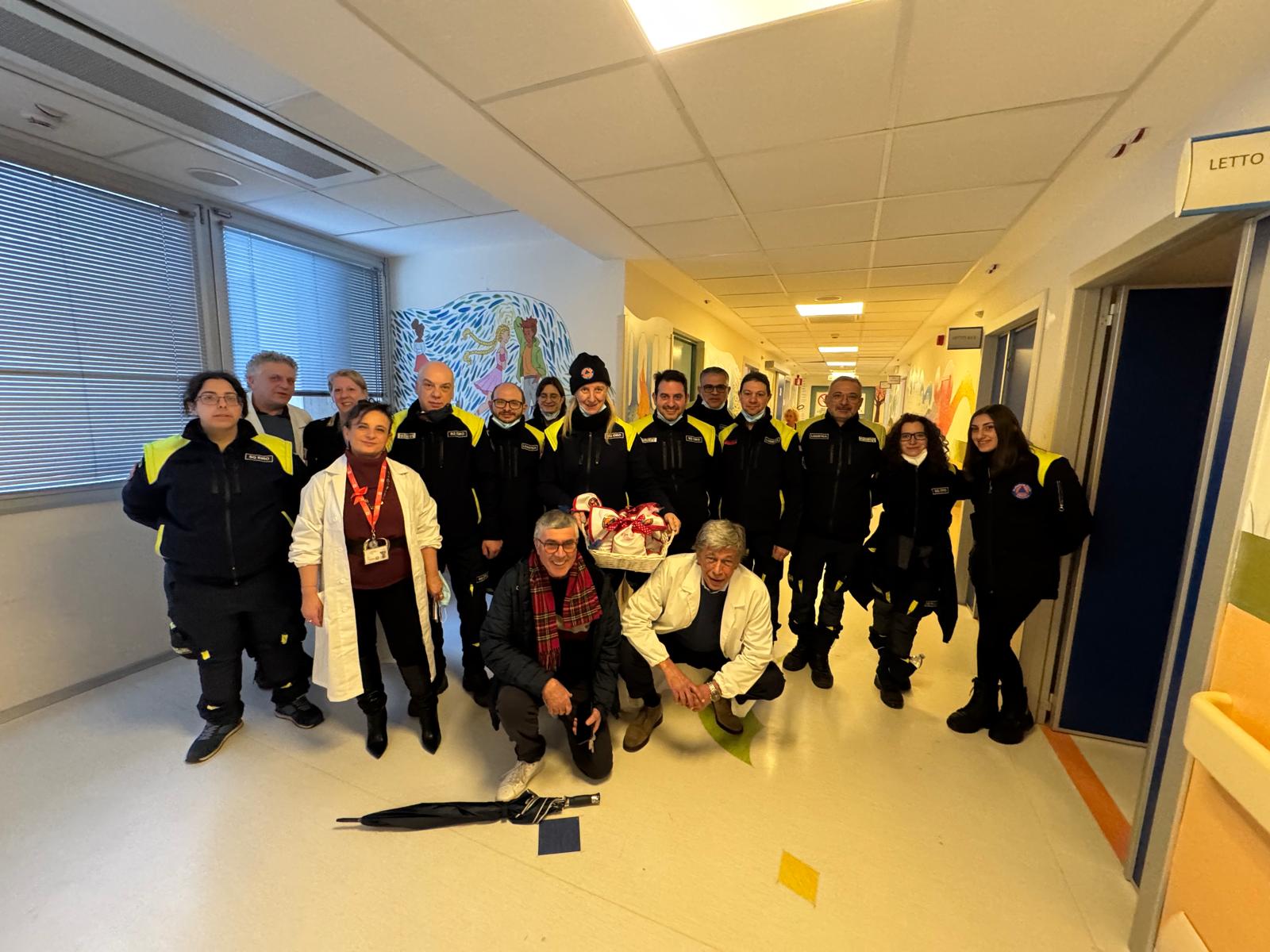 Sesto San Giovanni, all'Ospedale la Befana porta la calza ai bambini ricoverati in Pediatria