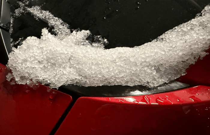 Che cos'è il fenomeno della "neve tonda" che si è abbattuto su Sesto San Giovanni