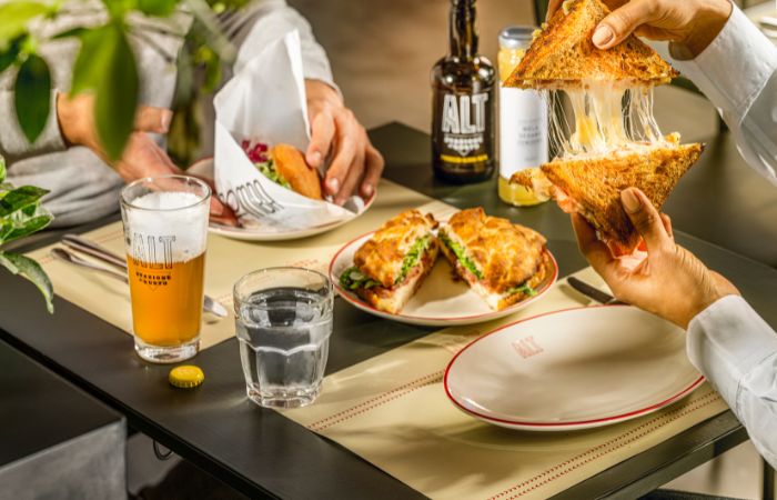 ALT Stazione del Gusto apre a Sesto San Giovanni, il nuovo punto di riferimento del buon cibo su strada firmato Enilive e Accademia Niko Romito