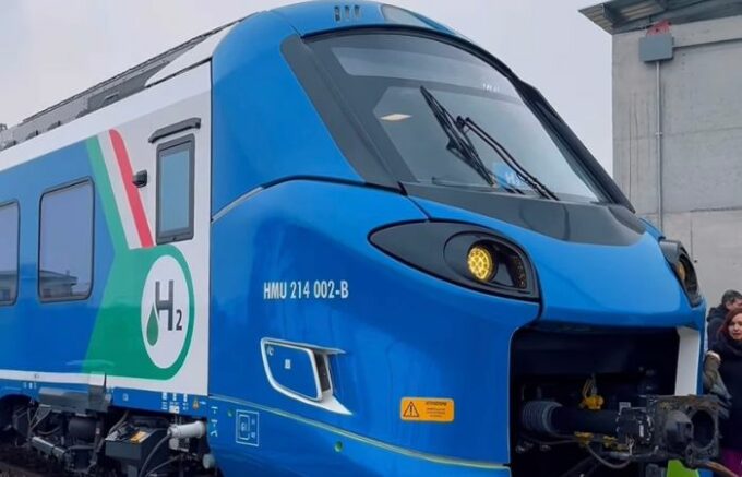 Il primo treno a idrogeno d’Italia ha radici a Sesto San Giovanni