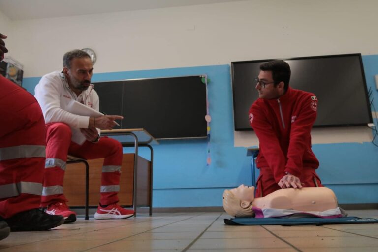 Croce Rossa Sesto San Giovanni: un corso gratuito per l'utilizzo del defibrillatore