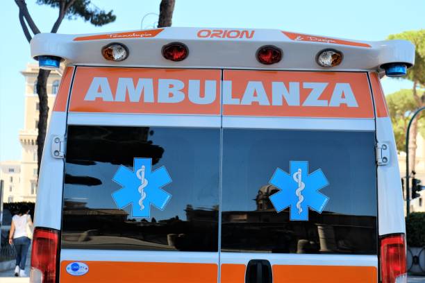 Sesto San Giovanni, giovane trovato senza vita in casa: indagano i carabinieri
