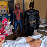 Sesto San Giovanni, supereroi e cioccolato in Pediatria per la felicità dei bimbi