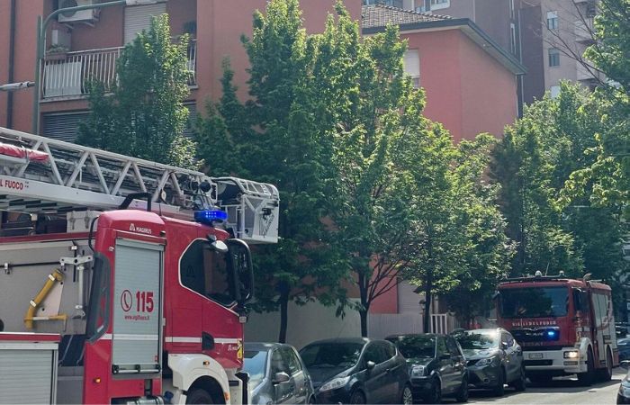Sesto San Giovanni, incendio in un appartamento di via Modena