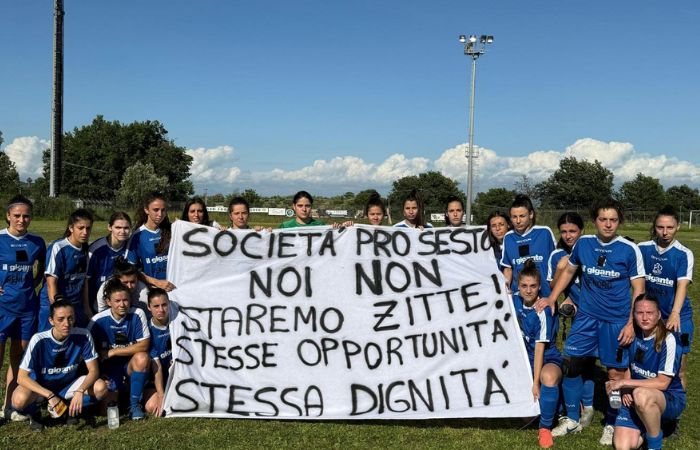 Pro Sesto femminile, futuro incerto: le calciatrici protestano dopo la vittoria