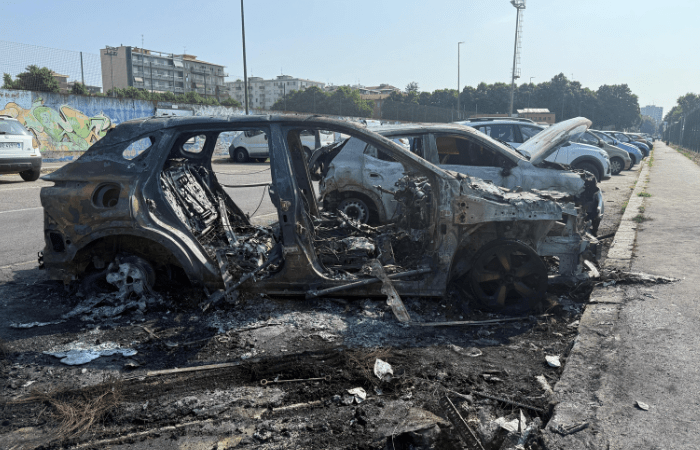 Sesto San Giovanni, l'ipotesi dietro il rogo: il cadavere sarebbe di un vigile del fuoco