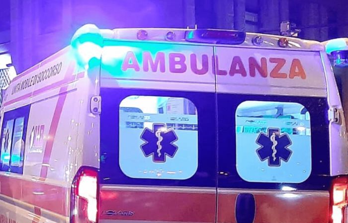 Incidente auto-monopattino a Milano: muore un 20enne di Cinisello Balsamo