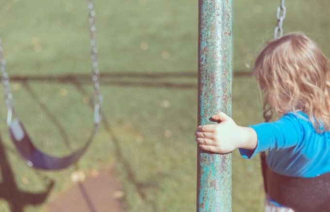 Arrestata a Valencia la madre che rapì la figlia 11 anni fa: il padre, imprenditore di Sesto San Giovanni, non si è mai arreso