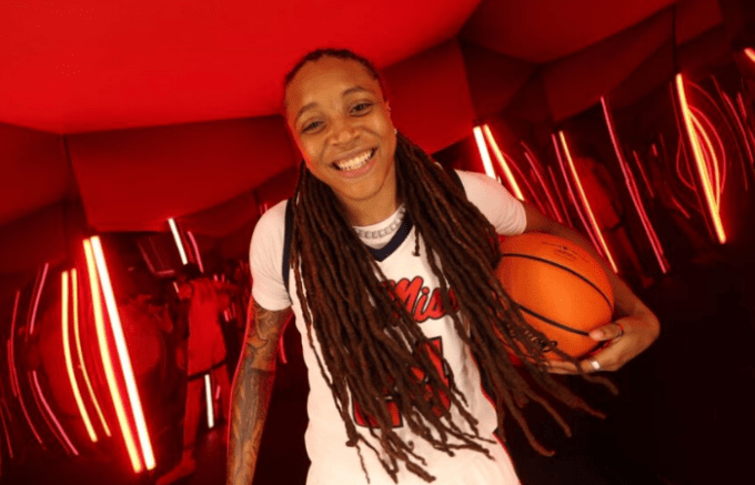 Sesto San Giovanni, il Geas Basket chiude il mercato con i botti: Roumy e Scott in rossonero