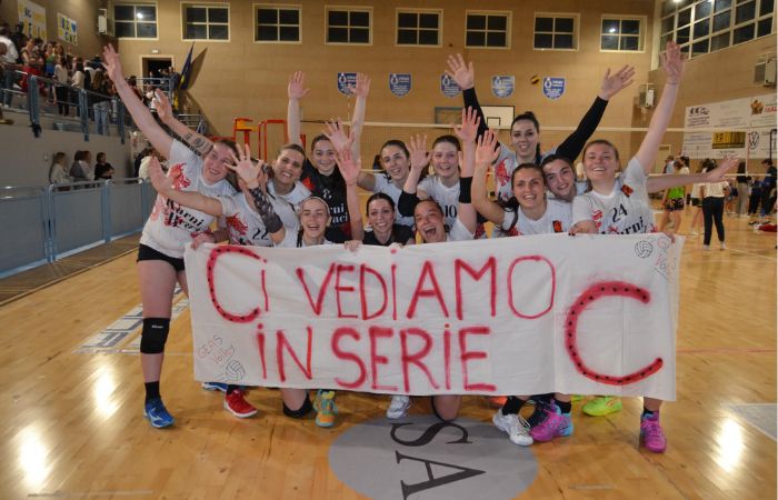 Geas Volley, la squadra femminile promossa in Serie C dopo oltre 20 anni