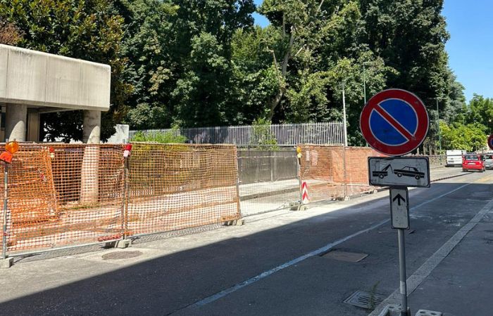 Sesto San Giovanni, via Cesare da Sesto torna alla normalità: rimossi i piloni della gru