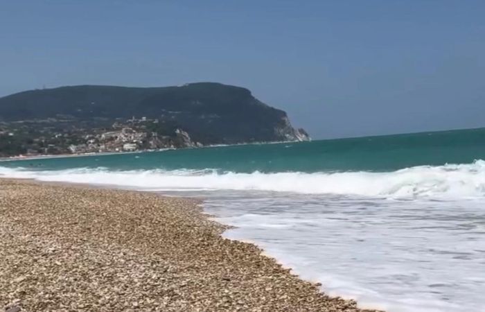 Tragedia a Sirolo: 23enne originaria di Sesto San Giovanni annega in mare
