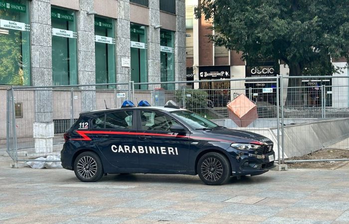 Sesto San Giovanni, controlli al Rondò: Carabinieri in azione in piazza e in metro