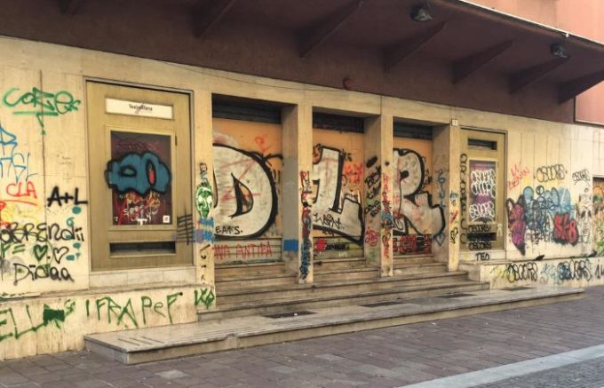 Sesto San Giovanni, al via la demolizione dell'ex Cinema Elena