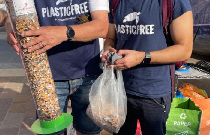 Oltre 6.000 mozziconi di sigarette raccolti da 6 persone a Sesto San Giovanni