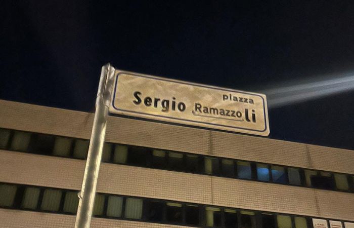 Cinisello Balsamo, vandalizzata la targa di piazza Ramelli: presentata una denuncia