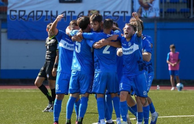 La Pro Sesto in piazza Petazzi per la presentazione ufficiale delle squadre