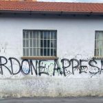Scritte contro Silvia Sardone a Sesto San Giovanni, la politica replica: “non arretrerò di un millimetro”