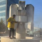 Sesto San Giovanni, i lavori sulla fontana Cascella