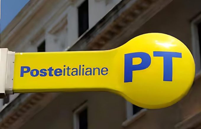 Poste Italiane, al via in tutta la provincia di Milano il ritiro della carta 'Dedicata a te'