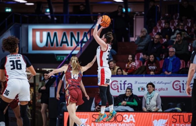Geas Basket, buona prova ma non basta: Venezia vince nell’ultimo quarto