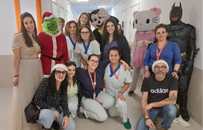 I supereroi in visita ai bambini della Pediatria di Sesto e della Neuropsichiatria di Cinisello