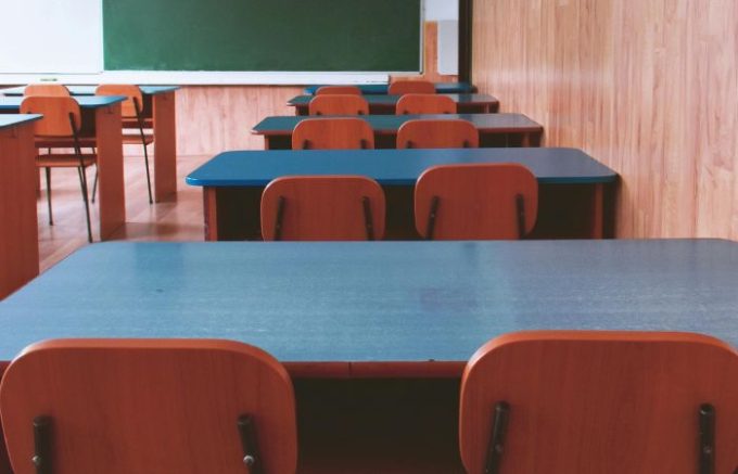 «Metal detector nelle scuole»: la proposta del sindaco di Sesto San Giovanni