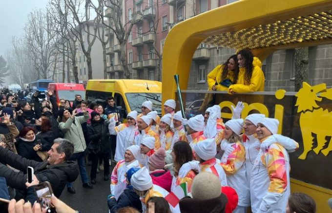sesto san giovanni fiamma olimpica