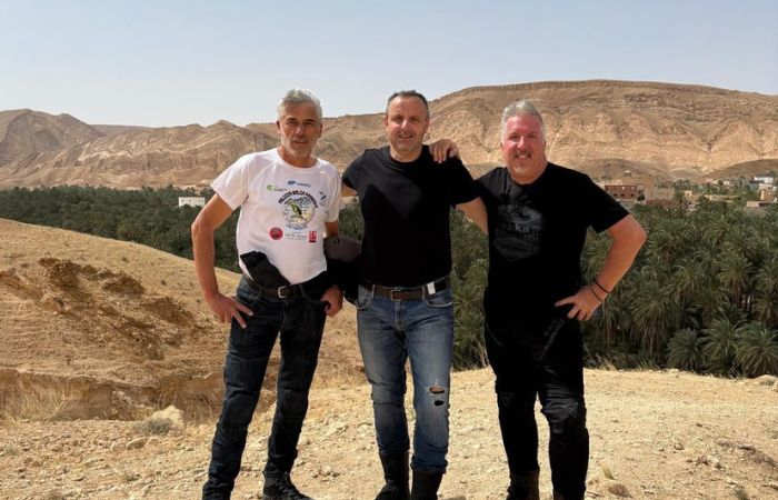 In moto da Sesto San Giovanni al Senegal, il viaggio solidale di tre centauri