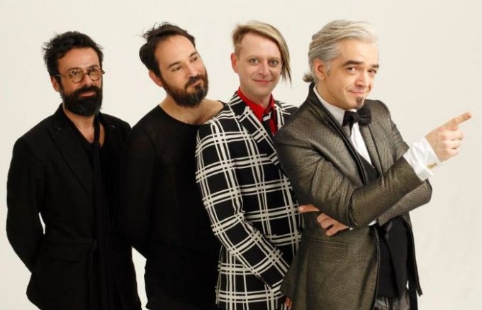 Bluvertigo, la band di Morgan live a Sesto San Giovanni