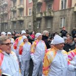 Folla oceanica a Sesto San Giovanni per la Fiamma Olimpica