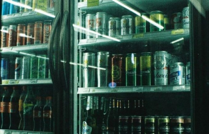 Sesto San Giovanni, nuova ordinanza per la chiusura serale di minimarket e distributori automatici