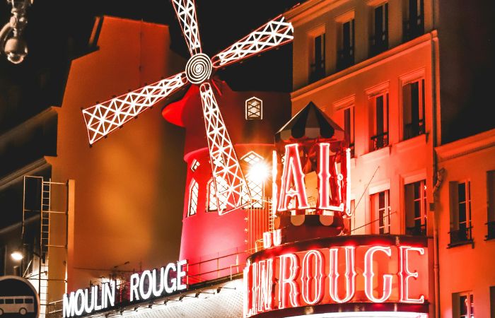 “Moulin Rouge! Il Musical” arriva a Sesto San Giovanni