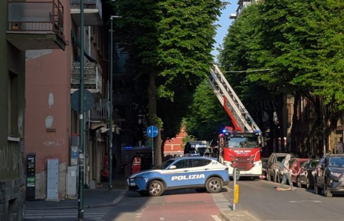Sesto San Giovanni, madre e figlia trovate senza vita in casa: le indagini
