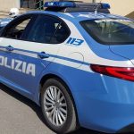 Dramma in un hotel a Cinisello Balsamo, 25enne trovata morta: le indagini