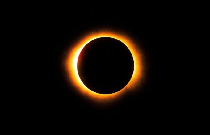 Eclissi solare in Lombardia: a che ora e dove osservarla