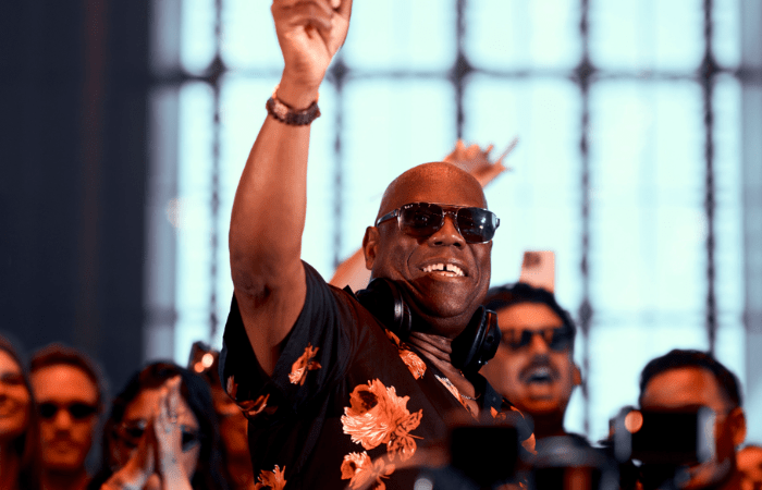 Carl Cox a Sesto San Giovanni: sabato 19 il dj britannico arriva al Carroponte