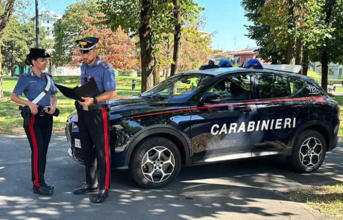 I Carabinieri di Sesto San Giovanni arrestano tre uomini per rapine ai danni di due donne